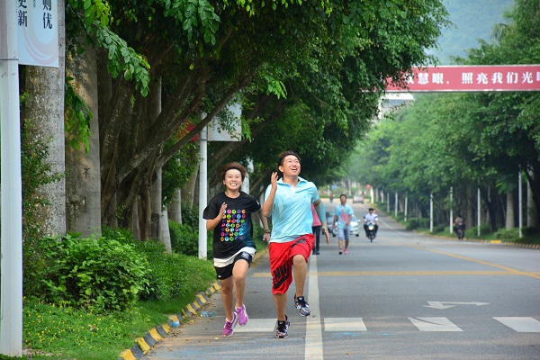 张晓寒2.JPG 张晓寒2.JPG